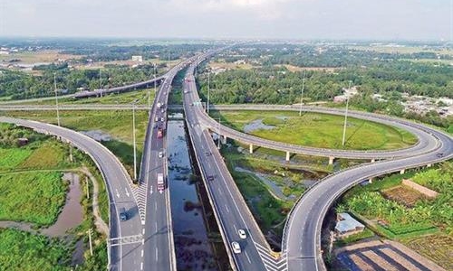 Từ 01/10/2021, áp dụng mức thu phí sử dụng đường bộ theo quy định mới